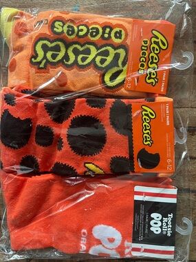 NWT 3 pr Orange Crush Candy Crew Socks Bundle Reese’s Pieces 🥜 Cups Tootsie Pop